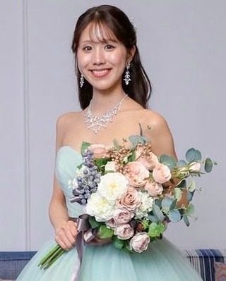 手作りウェディングブーケでの素敵な結婚式のお写真